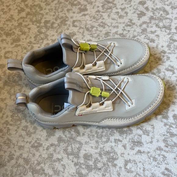 ON Cloundaway Ice Glacier sneakers NWOT - Picture 9 of 9